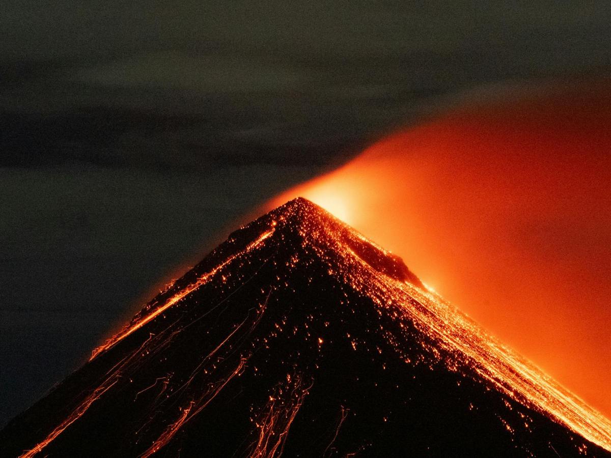 Summit Central America’s Most Active Volcano: Acatenengo&nbsp;(Guatemala)