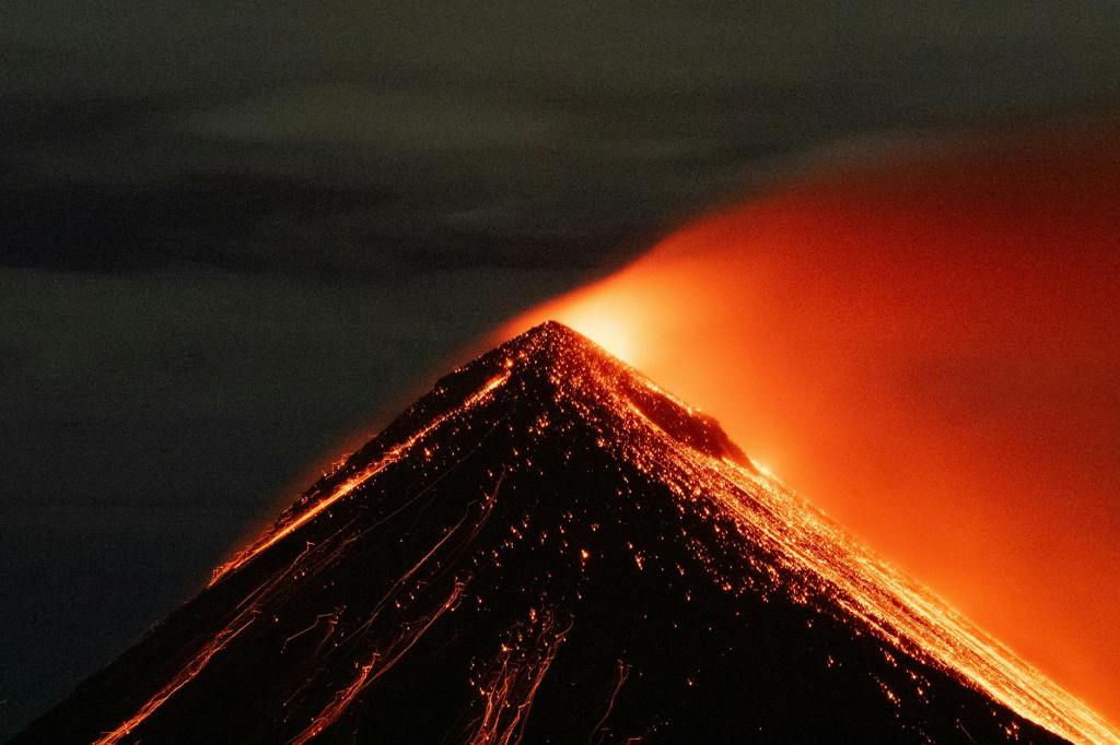 Summit Central America’s Most Active Volcano: Acatenengo&nbsp;(Guatemala)